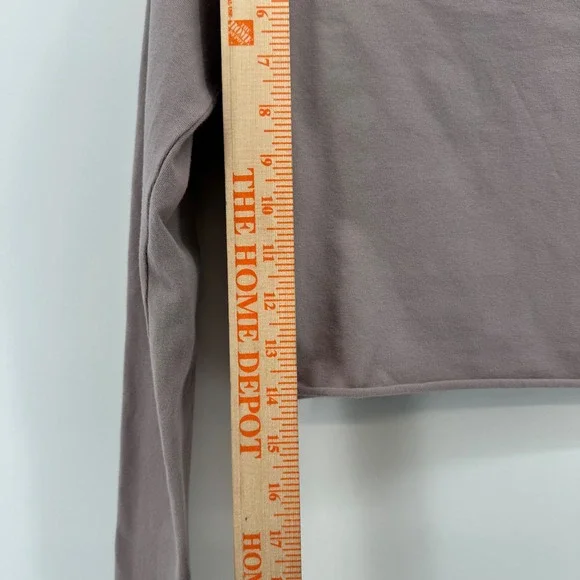 John Galt Womens Long Sleeve Scoop Neck Raw Hem Crop Top Mauve Taupe Size 2 - Picture 4 of 8